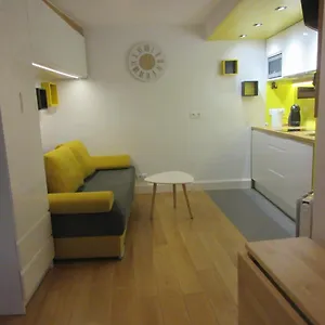 Apartment Cosy Of 17 Square Meters At Place Monge 75005, Paris